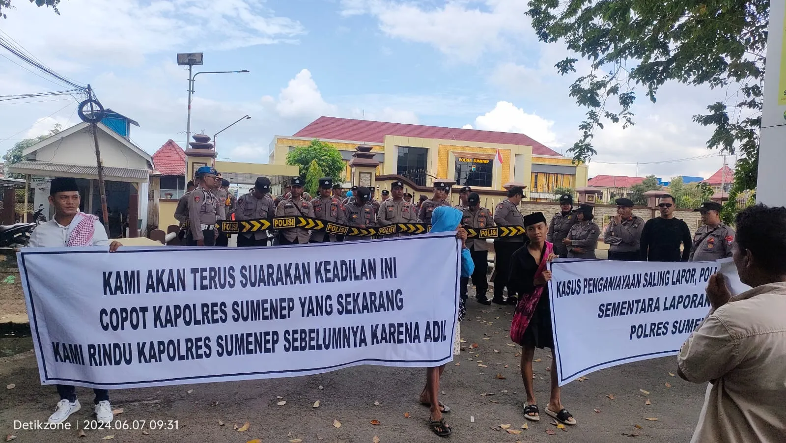Geram Atas Keberpihakan Polres Sumenep, Keluarga Dila Minta Cepat Tahan Para Pelaku Penganiayaan