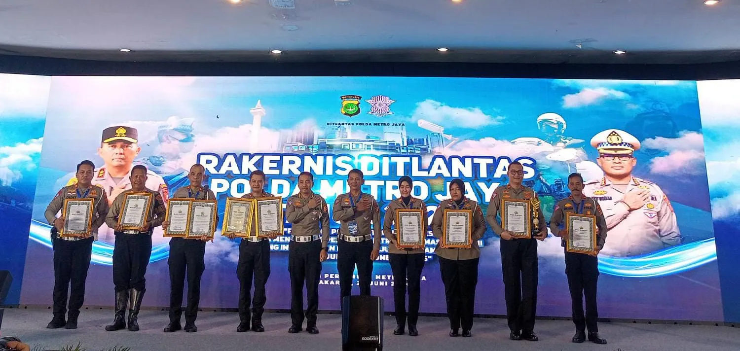 Satlantas Polresta Bandara Soekarno-Hatta - Sabet penghargaan Dari Direktorat Lalu Lintas Polda Metro Jaya