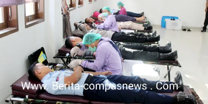 Polres Bandara Ngurah Rai Gelar Donor Darah Rangkaian Hari Bhayangkara Ke-78