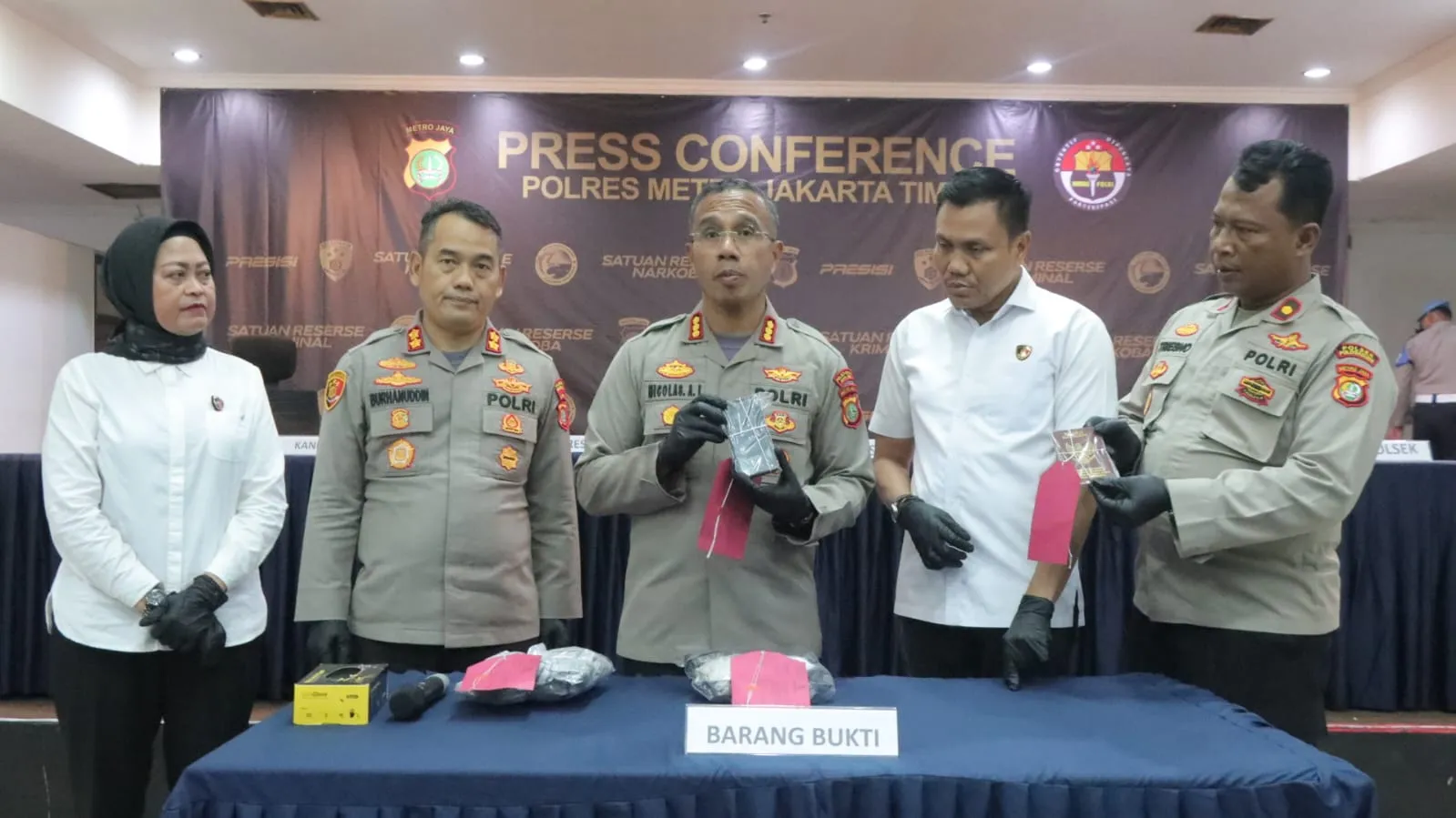 Cemburu Buta, Suami Bunuh Istri Ditangkap Sat Reskrim Polres Metro Jakarta Timur
