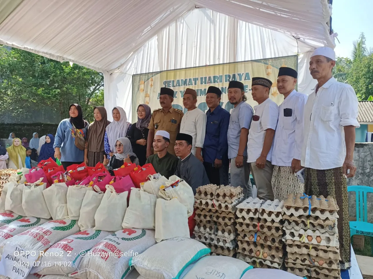 Pemerintah Desa Cikaduen, Gelar Acara Santunan Anak Yatim Piatu