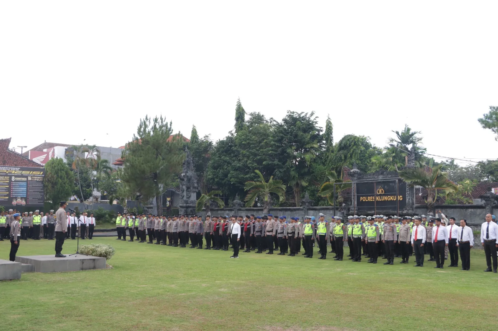 Apel Jam Pimpinan Kapolres Klungkung Soroti Premanisme dan Wisatawan Asing