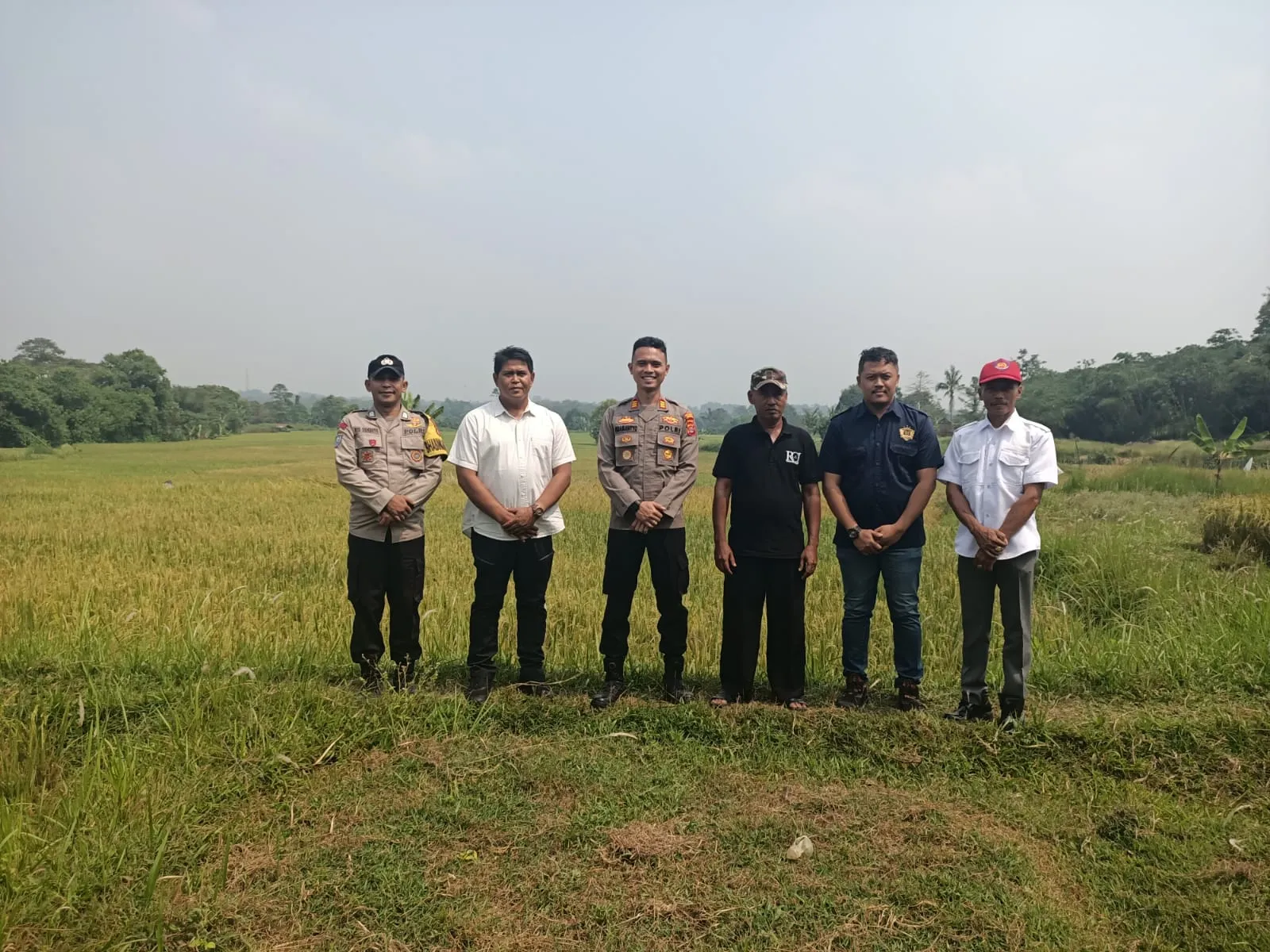 Kapolsek Panongan Kunjungi Kelompok Tani Yudistira