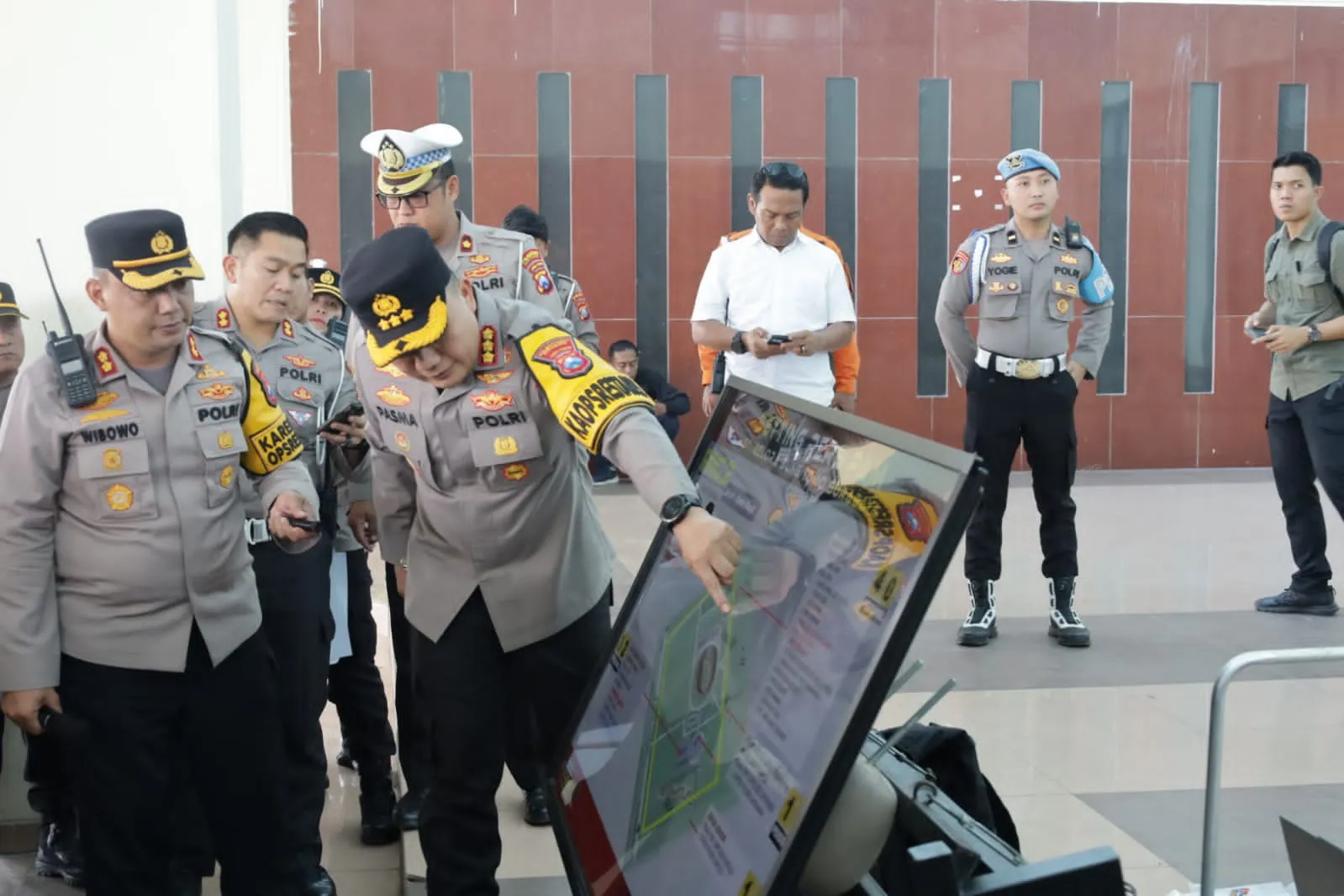 Polrestabes Surabaya Kerahkan 3.909 Personel Untuk Amankan Laga Persebaya vs Persik Kediri