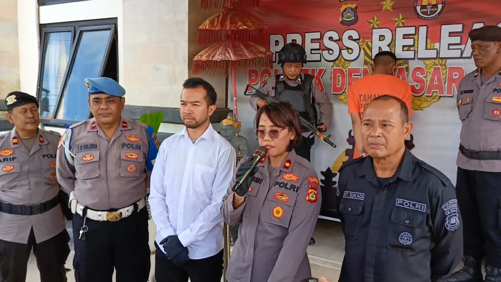 Polsek Denbar Ungkap Prostitusi Online Anak Dibawah Umur Dijual di MiChat