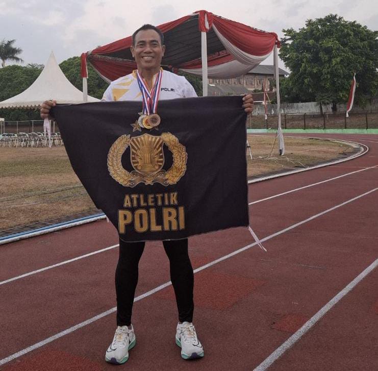 Kabag SDM Polresta Denpasar Kompol Putra Antara Raih 3 Medali Dalam Ajang SMAC ke-III