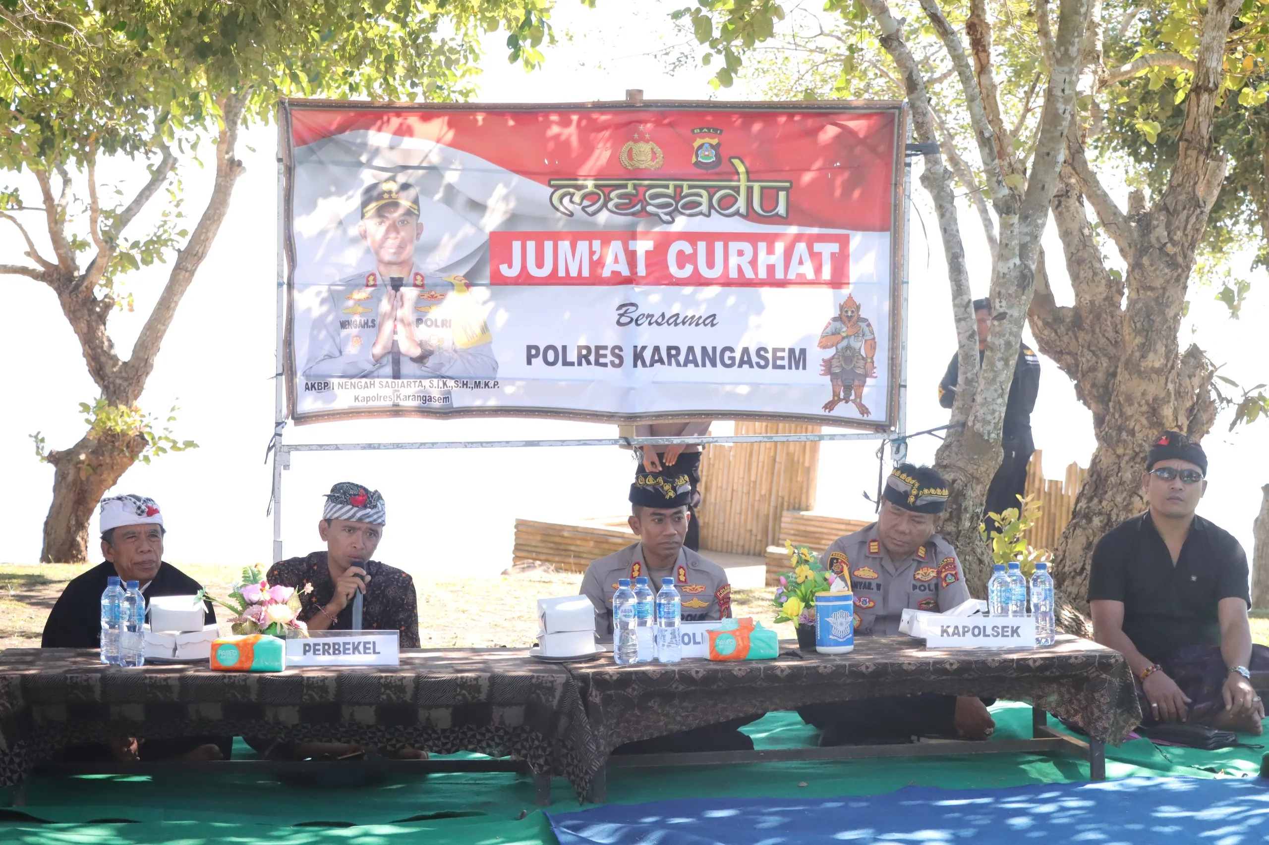 Kapolres Karangasem Turun Langsung, Gelar Jumat Curhat' Dengan Warga Bunutan