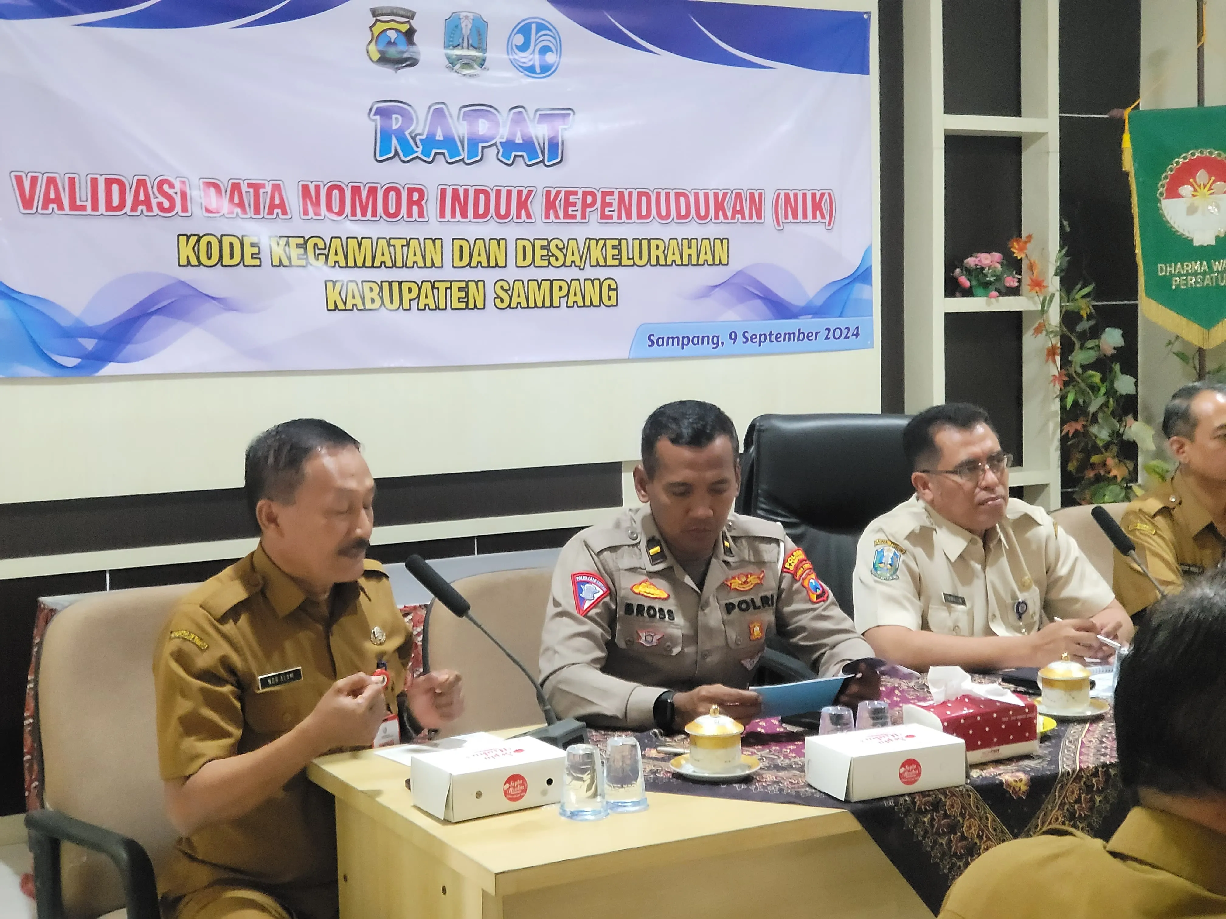 Samsat Polres Sampang Berikan Pelayanan Terbaik Kepada Masyarakat