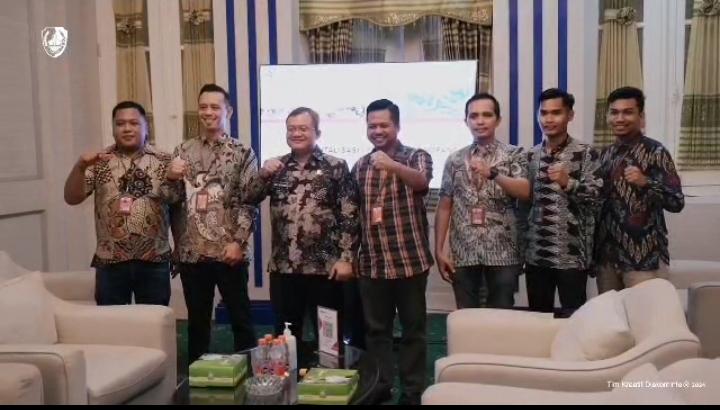 Digitalisasi E- Wallet, Nasabah Bank Sampang Dibuat Mudah dan Praktis Melakukan Beragam Transaksi Keuangan
