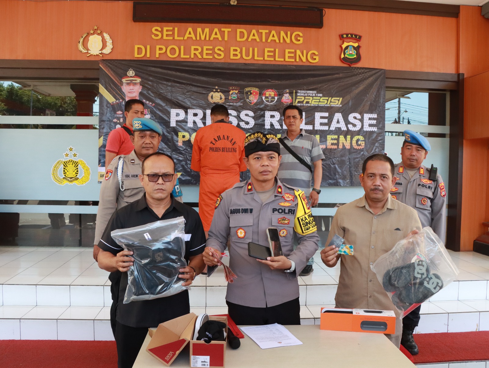 Polsek Singaraja Berhasil Ungkap Kasus Pencurian Uang Melalui E-Banking