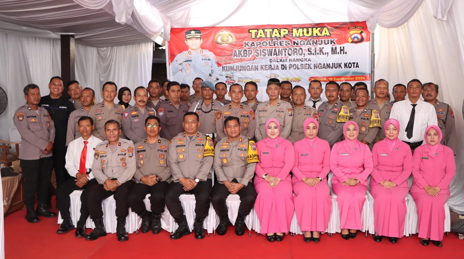 Kunjungi Tiga Polsek Sekaligus, Kapolres Nganjuk Inginkan peningkatan Kualitas Pelayanan Publik dan Jaga Netralitas
