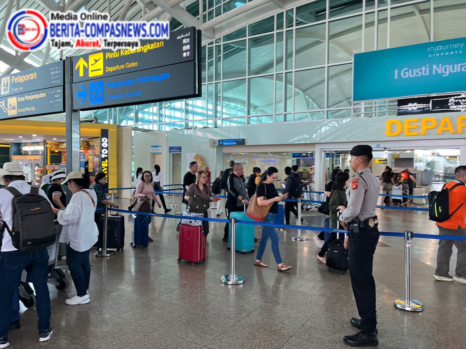 Personil Polres Bandara Ngurah Rai Giat Pengamanan dan Himbauan Kamtibmas di Terminal International