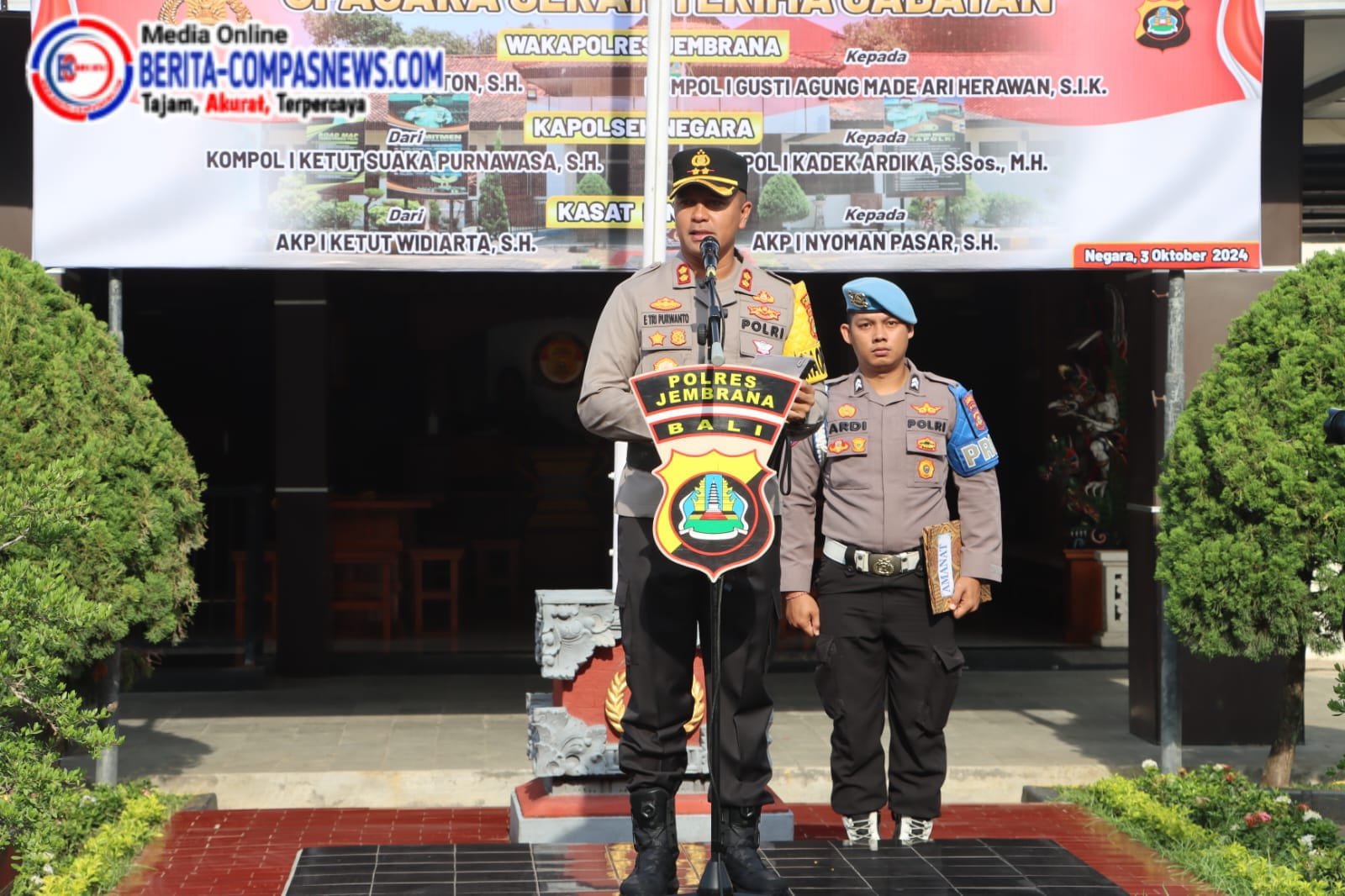 Polres Jembrana Gelar Upacara Sertijab Wakapolres Kapolsek Negara dan Kasat Binmas