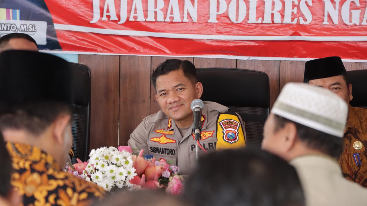Polres Nganjuk Gelar Silaturahmi Kamtibmas di Kecamatan Wilangan, Cooling System Menjelang Pilkada Serentak 2024