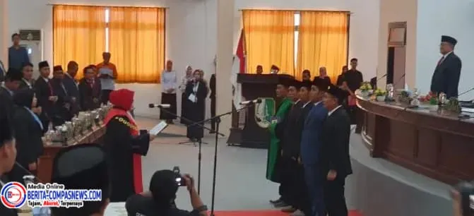 DPRD Kabupaten Sampang Gelar Rapat Paripurna Pelantikan dan Sumpah Pimpinan Definitif Terpilih