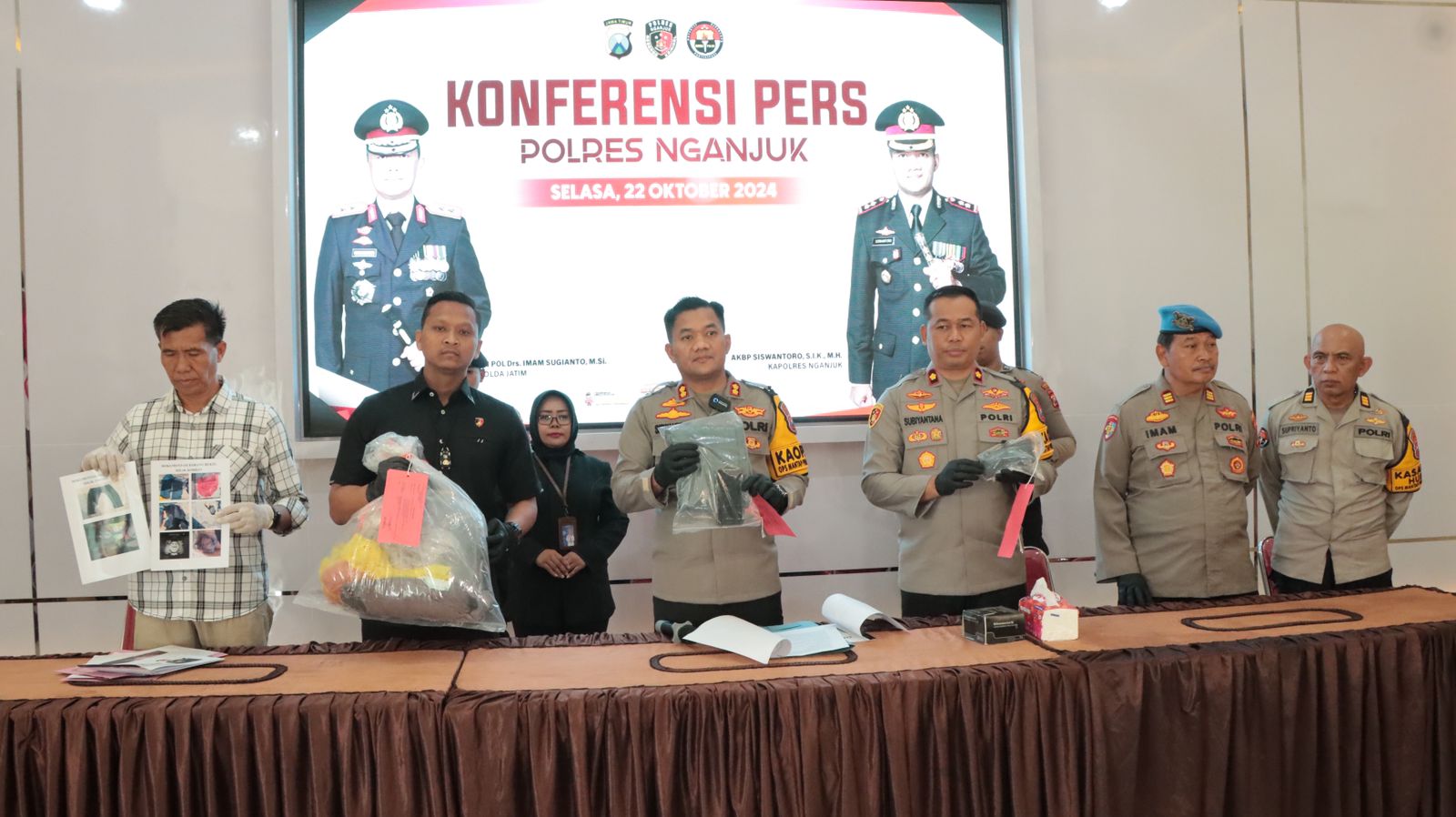 Konferensi Pers Kasus Pembunuhan, Kapolres: Diduga Pelaku Sakit Hati Dengan Korban