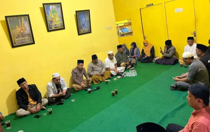 DPD Golkar Bondowoso Gelar Tahlil 7 Hari Wafatnya Putra Pertama Bpk. M. Sarmuji Sekjend DPP Partai Golkar