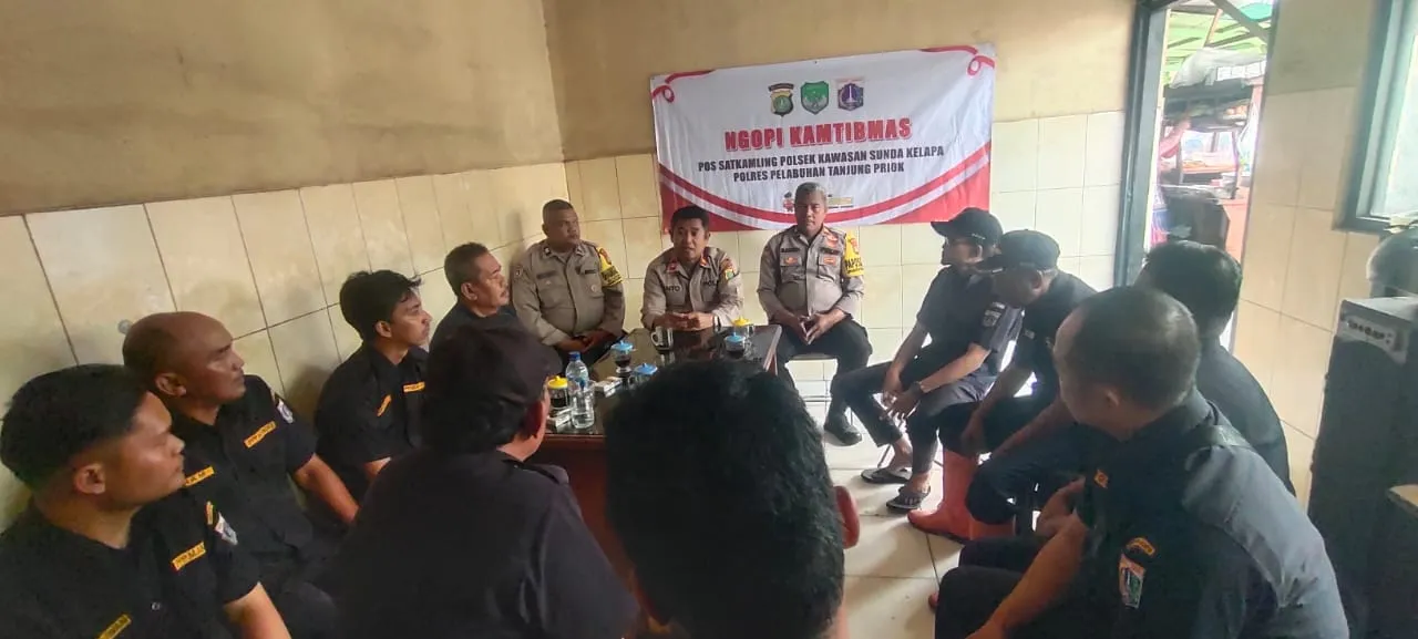 Polsek Sunda Kelapa Ngopi Kamtibmas di UPPP Muara Angke Cegah Tawuran dan Pilkada Aman