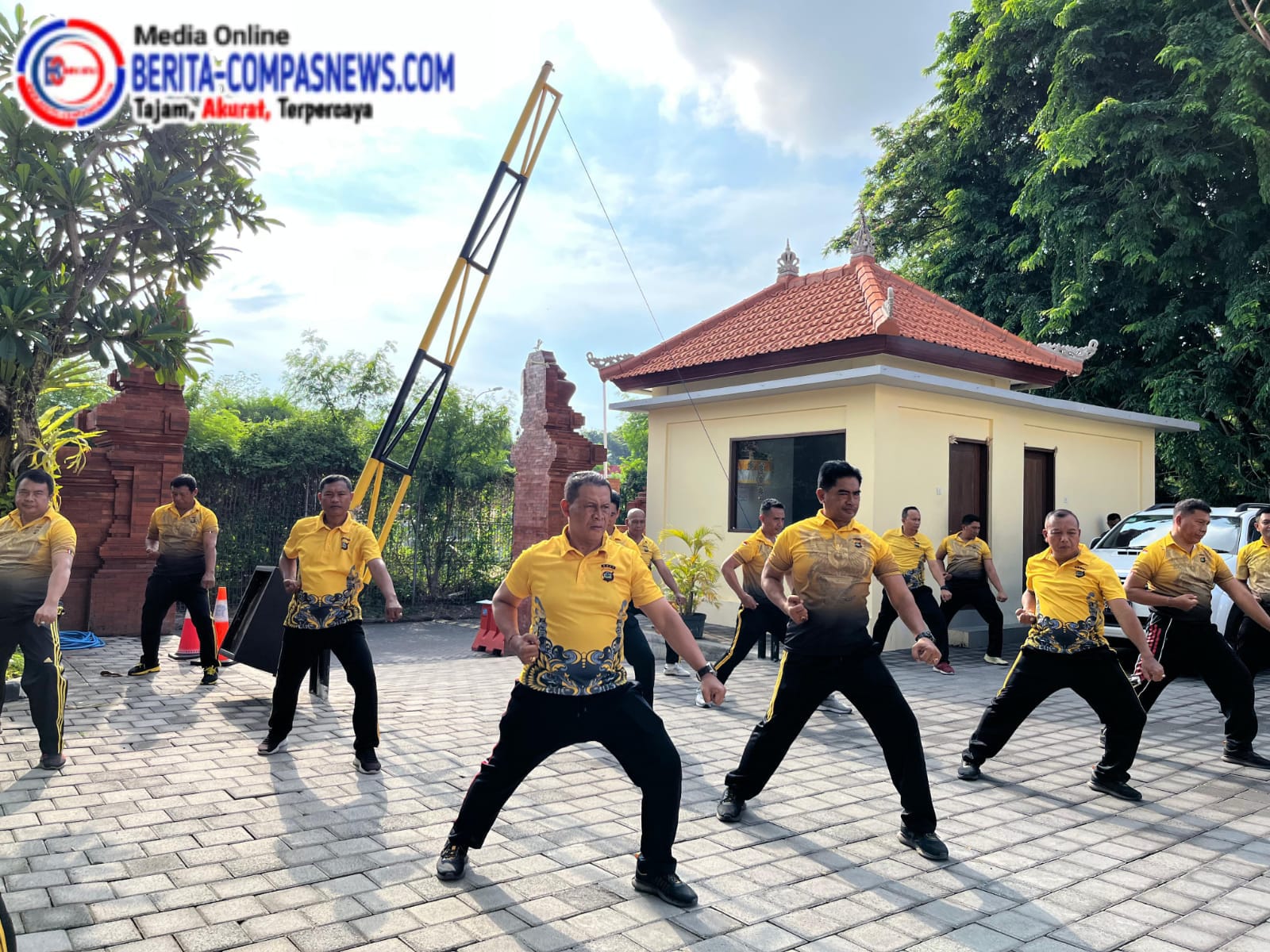 Polres Bandara Ngurah Rai Gelar Latihan Beladiri Polri
