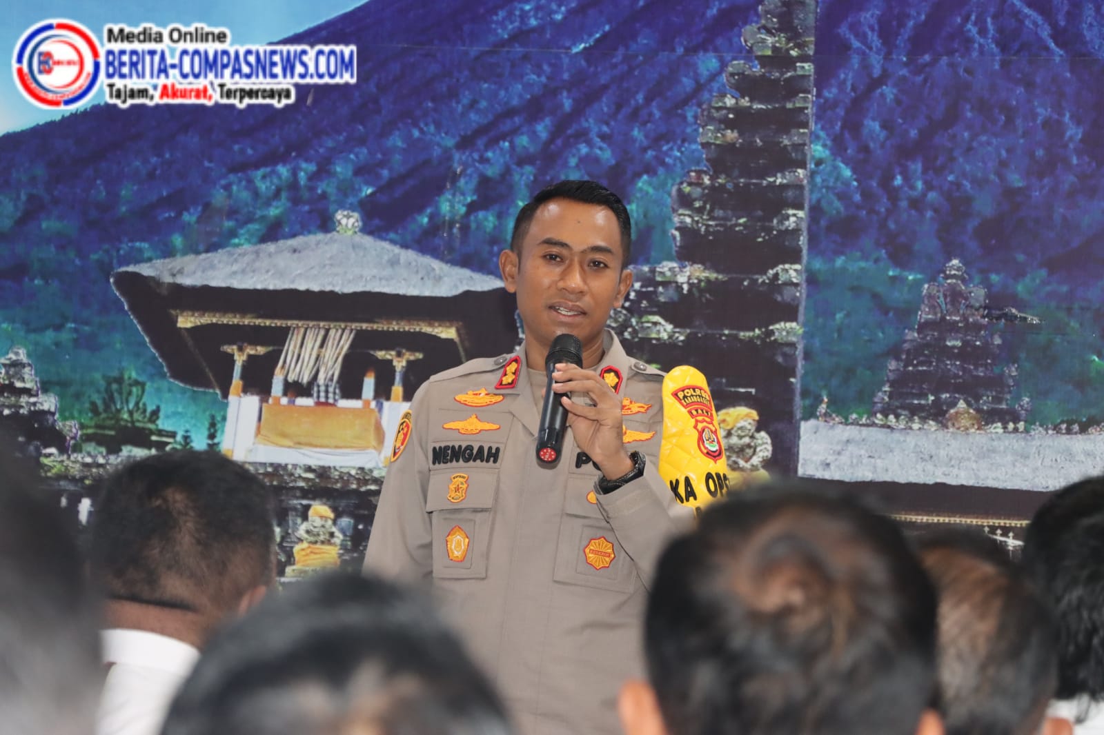 Kapolres Karangasem Pimpin Apel Jam Pimpinan dan Tekankan Peningkatan Kinerja Anggota