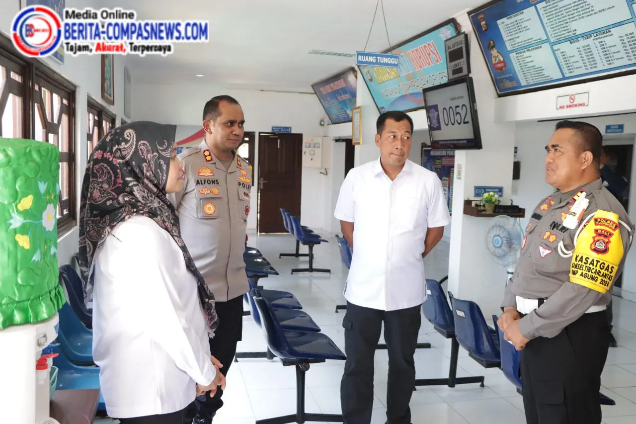 Polres Klungkung Menerima Tim Penilai Internal (TPI) Polri Bersama Dengan Tim Kementrian RB Tentang Pelayanan Publik