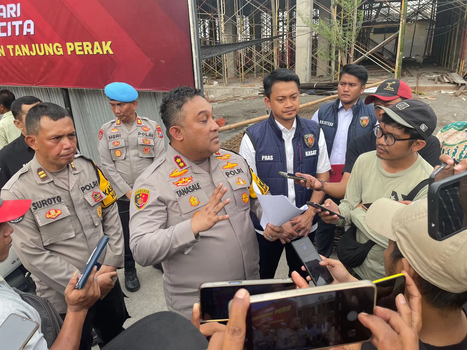 Dalam Dua Pekan Polres Pelabuhan Tanjung Perak Amankan 22 Tersangka Kasus Judol, TPPO dan TPPA