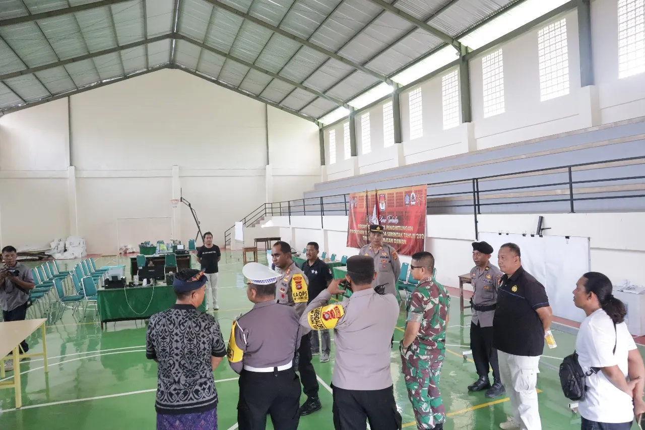 Dalam Rangka Cooling Systen Kapolres Klungkung Dersama Dandim 1610 Kontrol Kantor PPK