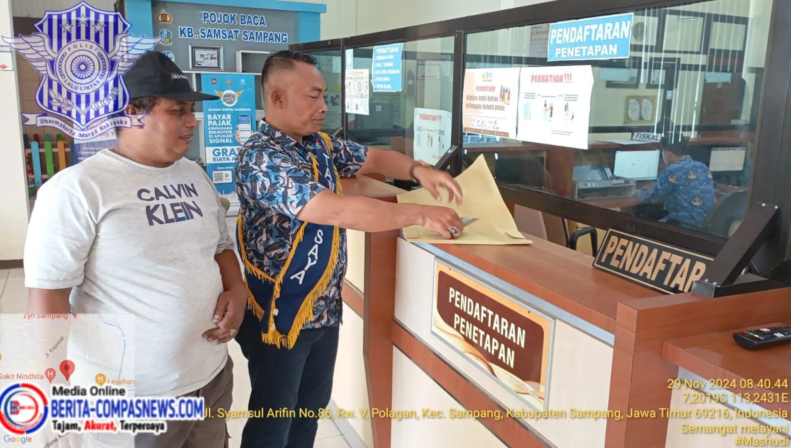 Tanya Saya, Pelayanan Prima Samsat Sampang Permudah Masyarakat Dalam Herregistrasi dan Administrasi Kendaraan