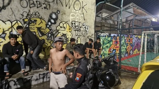 Team JOGOBOYO Amankan 13 Remaja Terlibat Tawuran Dengan Membawa Sajam