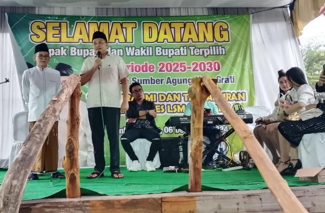 Udik Suhato Merayakan Kemenangan Bupati dan Wakil Bupati Terpilih H.M Rusdi Sutedjo - Gos Shobih Asrori priode 2025 - 2030