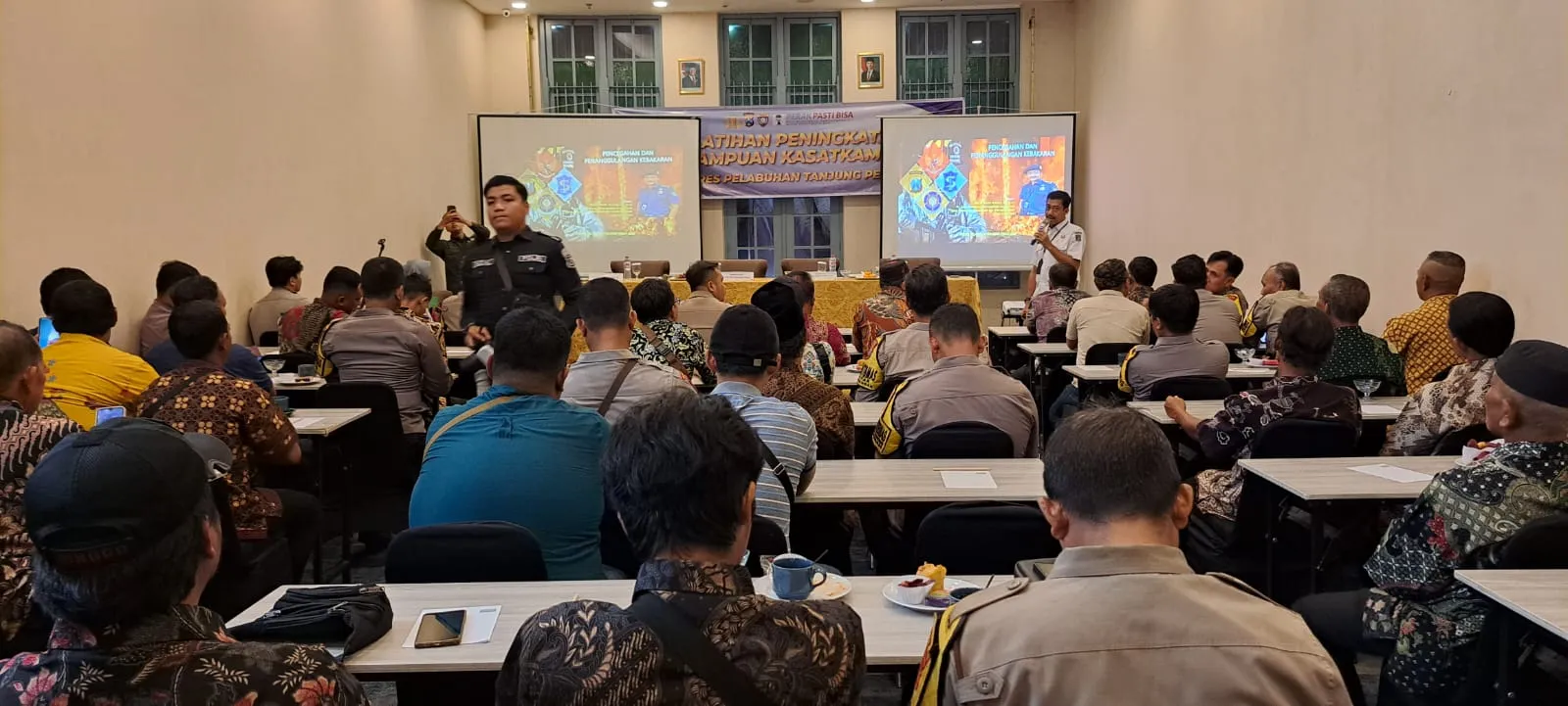 Polres Pelabuhan Tanjung Perak Gelar Pelatihan Peningkatan Kemampuan Kasatkamling