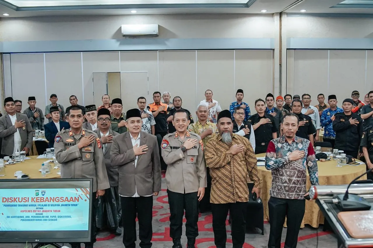 Polres Metro Jakarta Timur Terus Berupaya Menekan Angka Tawuran Dengan Menggelar Diskusi Kebangsaan