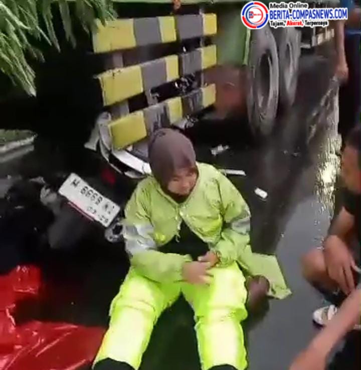 Kecelakaan Maut Di Jalan Raya Jrengik Sampang : Wanita Pengendara Motor PCX Tewas di TKP