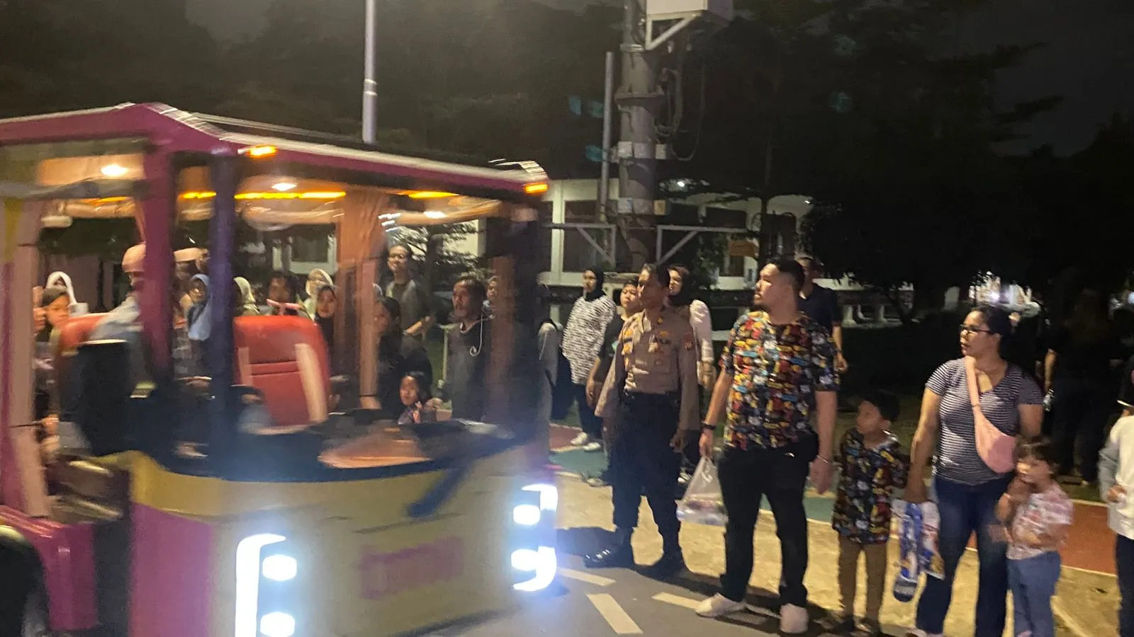 Pasukan Gabungan : Disiapkan Untuk Pengamanan Malam Pergantian Tahun di TMII
