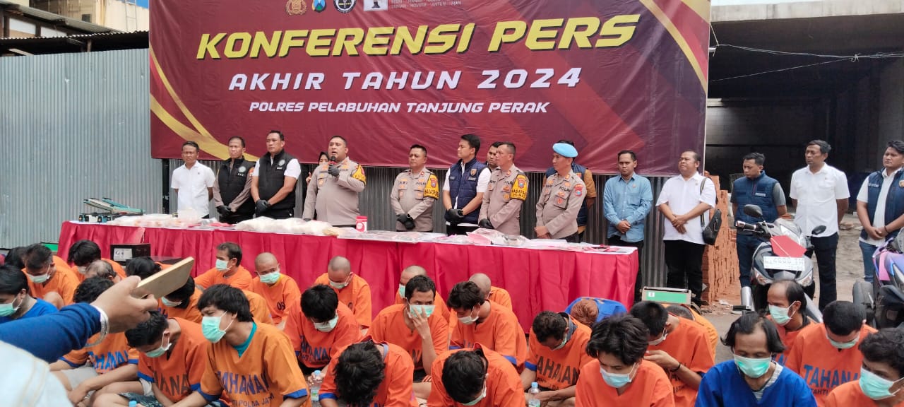Polres Pelabuhan Tanjung Perak Ungkap 356 Kasus Narkoba Sepanjang 2024, Selamatkan 13.884 Jiwa Dari Bahaya Narkotika