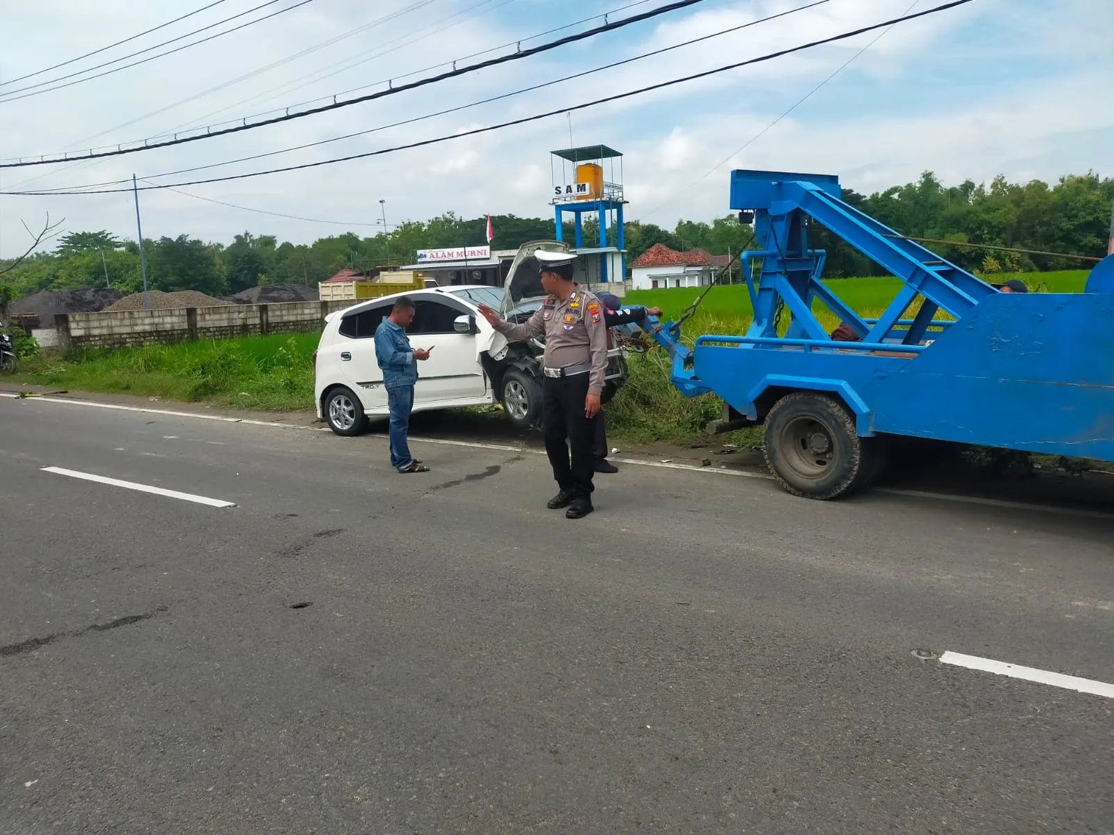 Kecelakaan Lalu Lintas Di Jl. Raya Desa Gunung Eleh Kedundung Menyebabkan Dua Pengendara Meninggal Dunia 