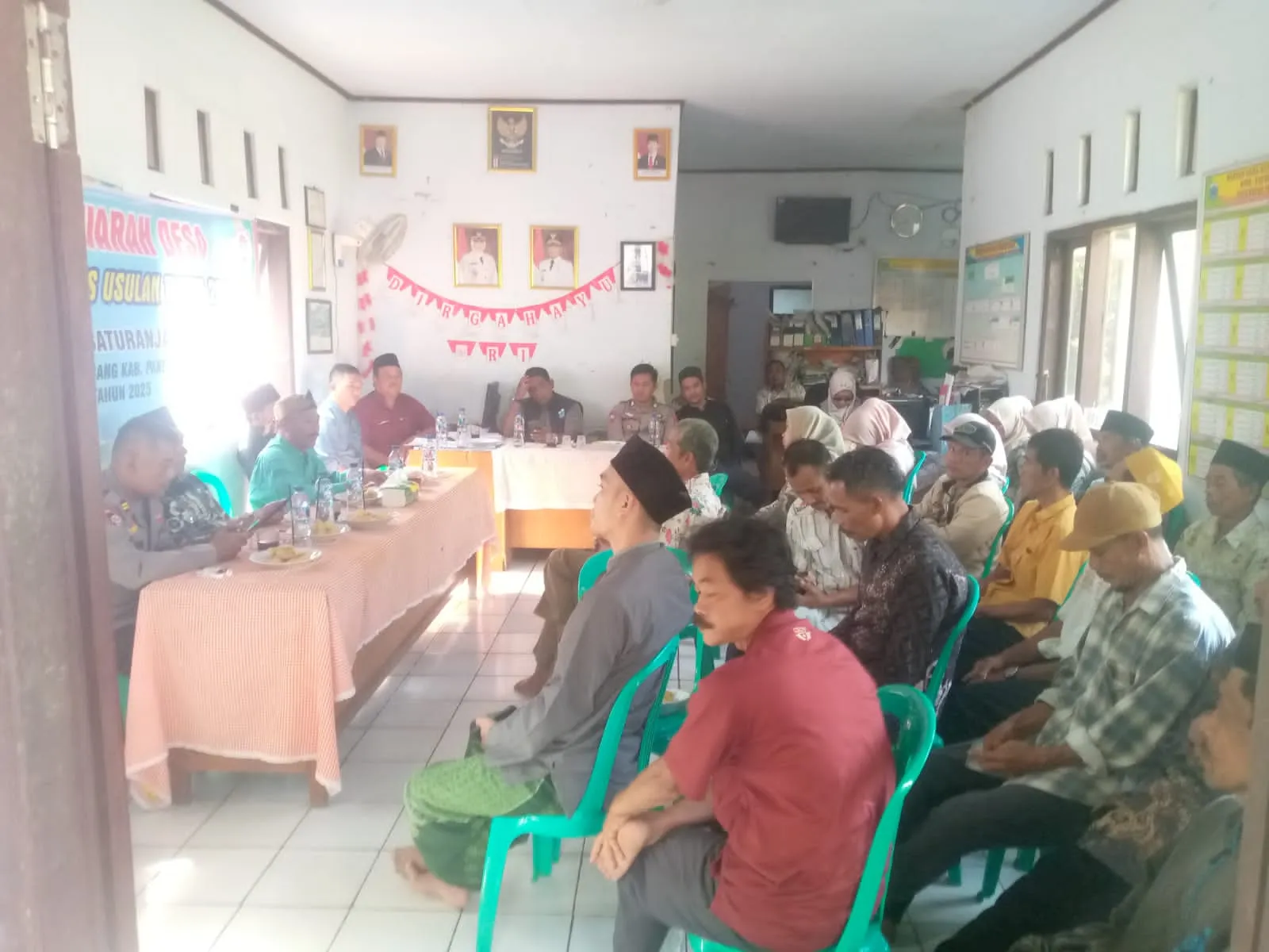 Diruangan Balai Desa Baturanjang Gelar Musyawarah Usulan Pembangunan 2026