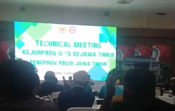 Team Voli PBVSI Mutiara Sampang Ikut Serta Dalam Pertandingan Kejurprov U15 Piala Kapolda Jatim