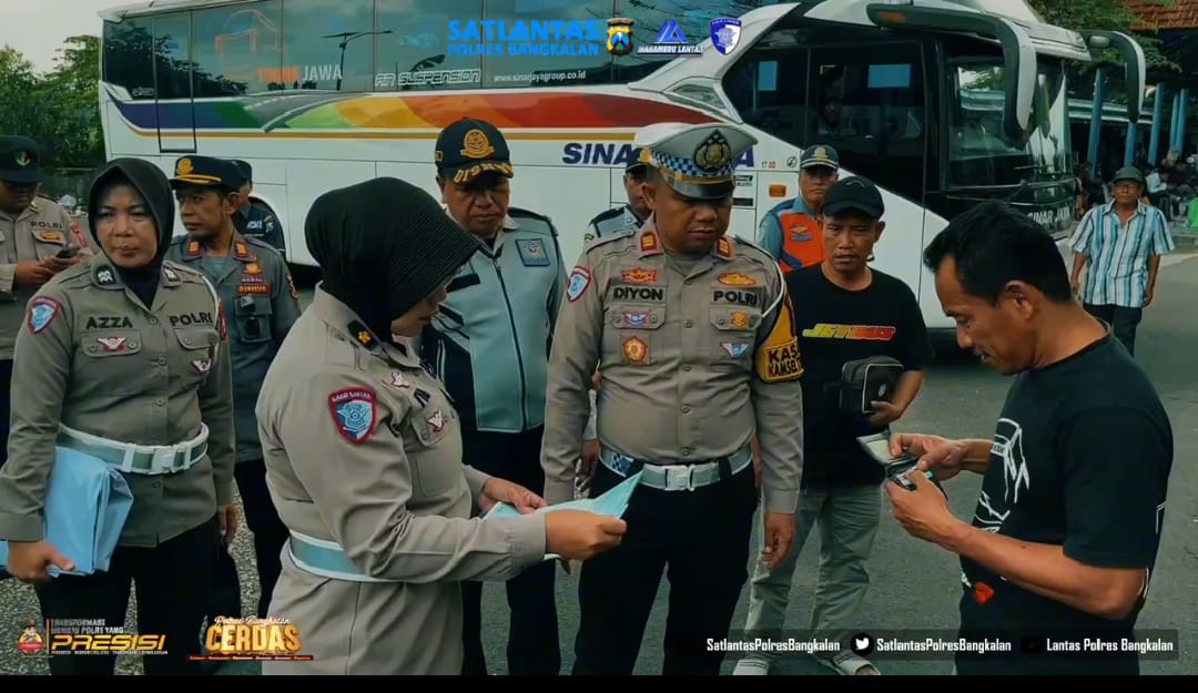 Satlantas Polres Bangkalan Lakukan Inpeksi Angkutan Umum dan Orang, Menjelang Idul Fitri 1446 H