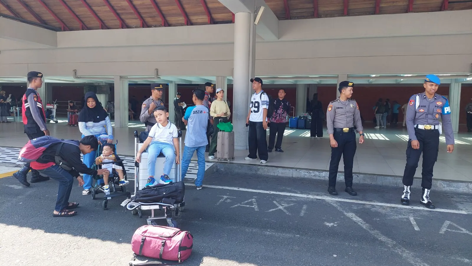 Polres Bandara Ngurah Rai Gelar Giat Patroli Ciptakan Situasi Aman Kondusif