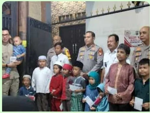 Baru Jabat Kapolsek, Kompol Muhammad Kukuh Islami Mengadakan Santunan Anak Yatim.