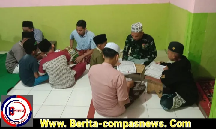 Satgas TMMD ke 123 Kopasgat TNI AU Dan Babinsa Kodim 0822 Ajak Anak-Anak Desa Trotosari Ngaji Bareng