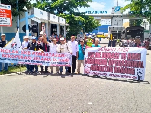 Penolakan SKB Pembatasan Lebaran 2025 di Wilayah Jawa Timur 