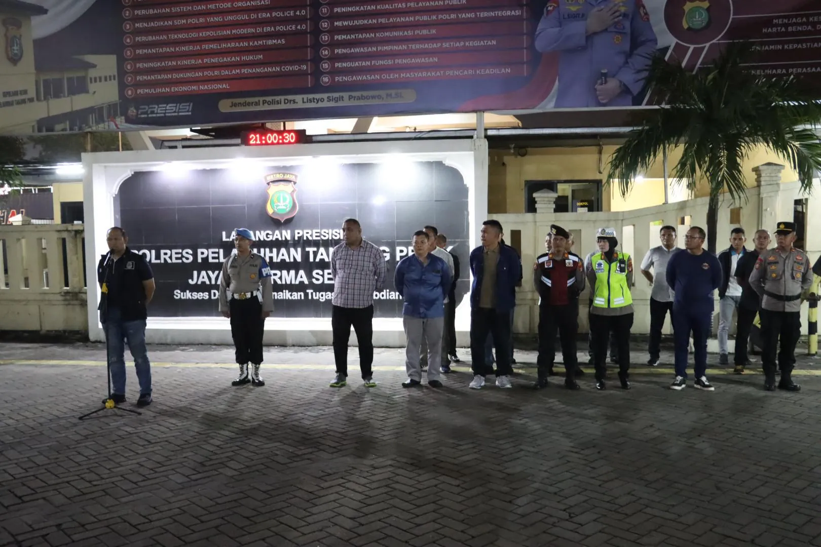 Wakapolres Pimpin Patroli Skala Besar Cipkon,Cegah Gangguan Kamtibmas Bulan Ramadhan.