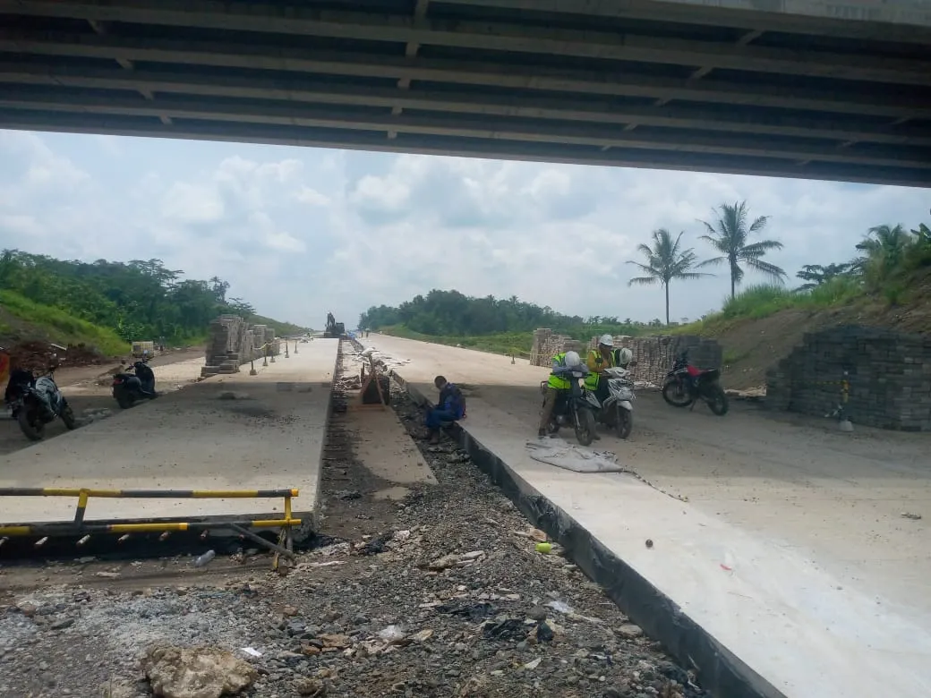 Progres Tol Serang-Panimbang Yang Dikerjakan Oleh PT Sino Road And Bridge Akhir Tahun 2026 Tersambung Penuh