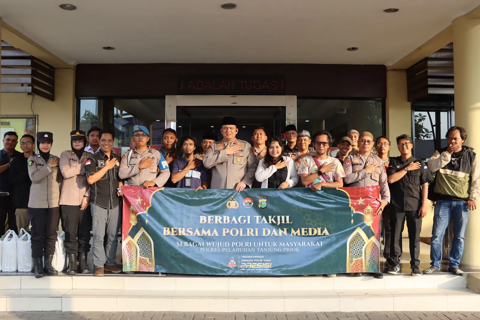 Buka Puasa Bersama Media, Kapolres Tekankan Sinergi Demi Kamtibmas Kondusif.