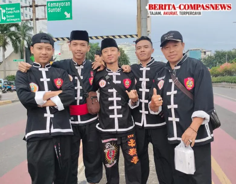 IKS.PI Cabang Jakarta Pusat Mengadakan Pembagian Takjil Di Bulan Ramadhan.