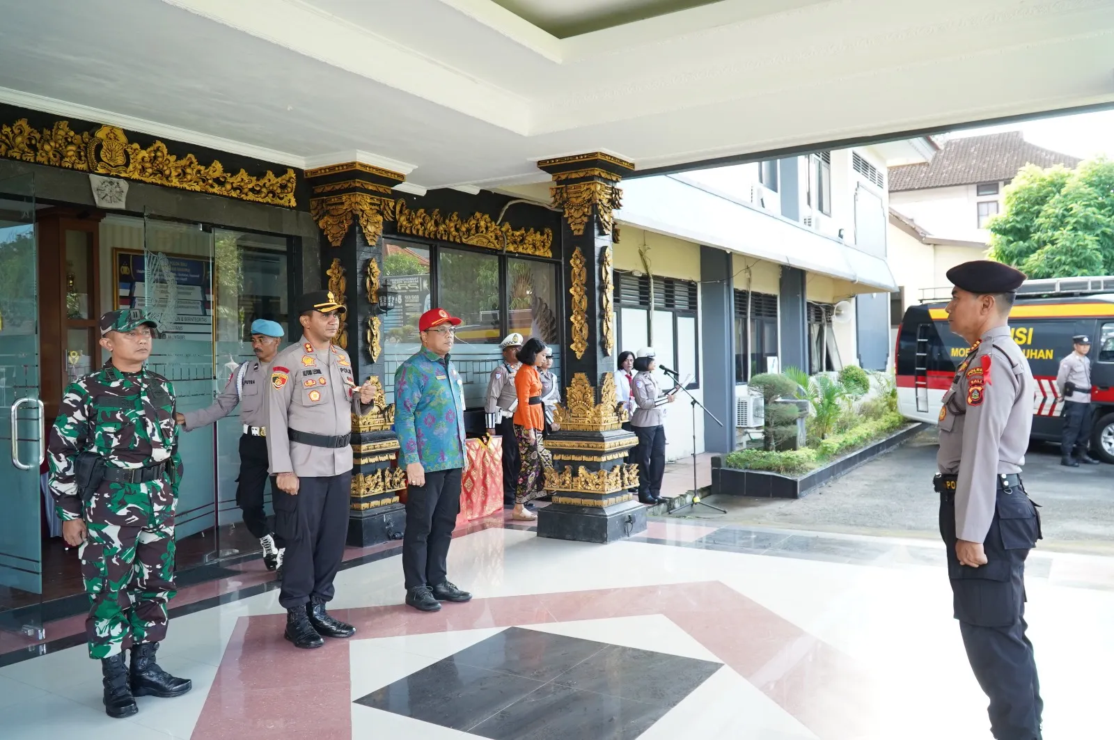 Polres Klungkung Gelar Giat Apel Pasukan Operasi Ketupat Agung 2025