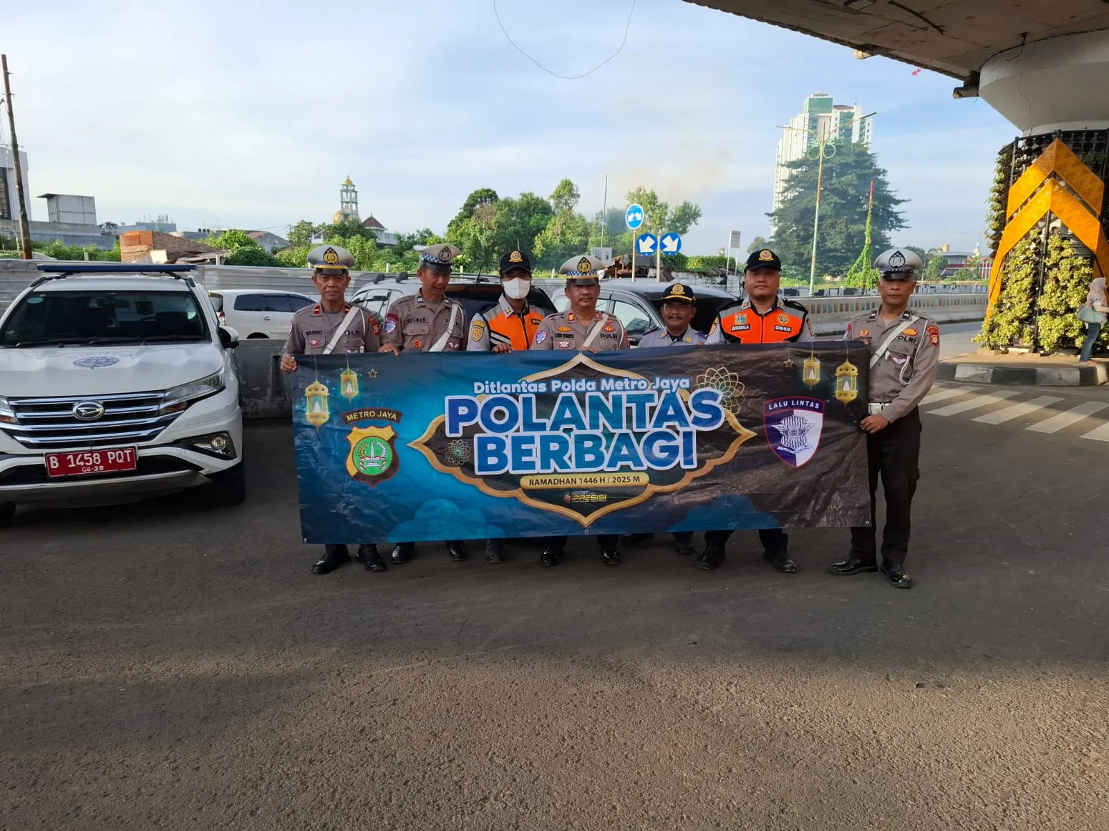 Polantas Jakarta Timur Berbagi Kebaikan Di Bulan Ramadhan.
