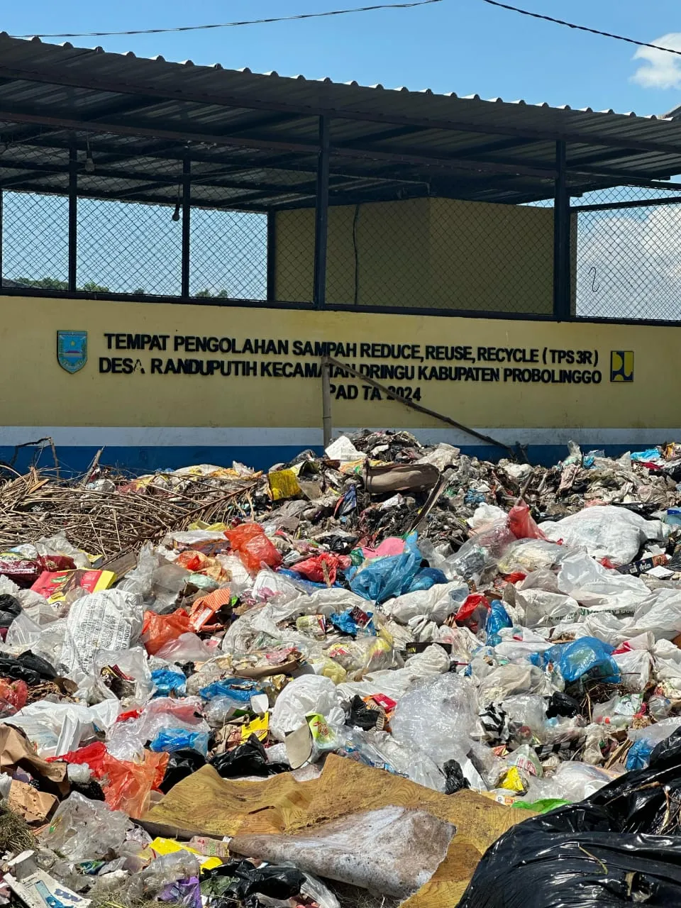 Pengelolaan Sampah TP3R di Desa Randuputih Tak Berjalan Baik, Warga Kirim Surat Penolakan